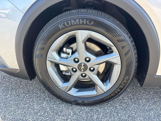 2025 Kia K4 LXS - Photo 8