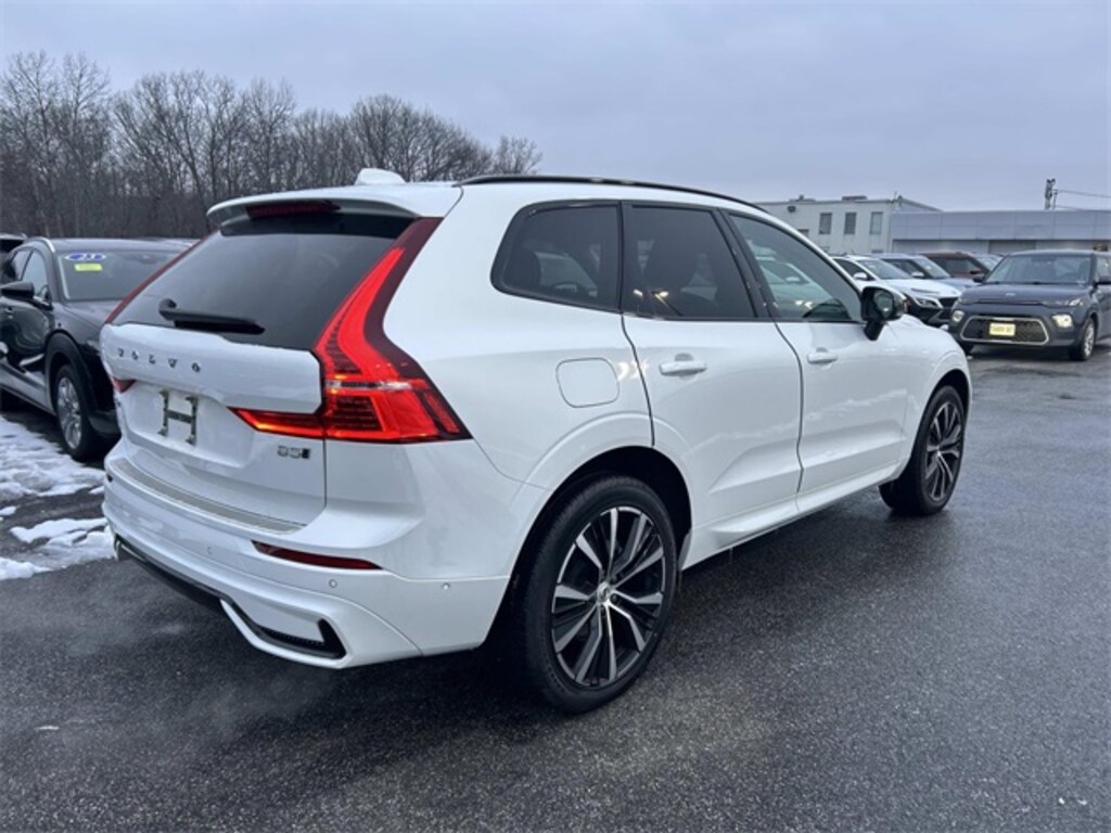 Certified 2024 Volvo XC60 B5 Plus Dark Theme SUV