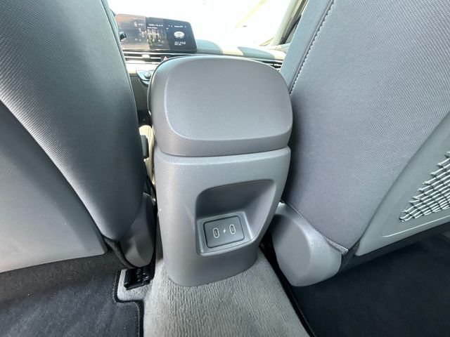 2024 Hyundai Elantra SEL - Photo 14