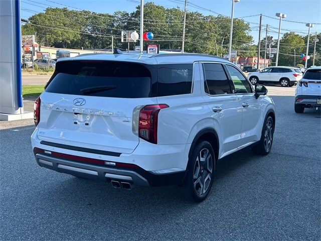 2023 Hyundai Palisade Limited photo 3