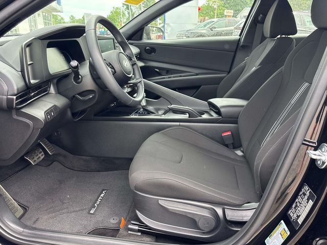 2025 Hyundai Elantra SEL - Photo 8
