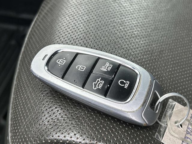 2022 Hyundai Santa Cruz Limited - Photo 10