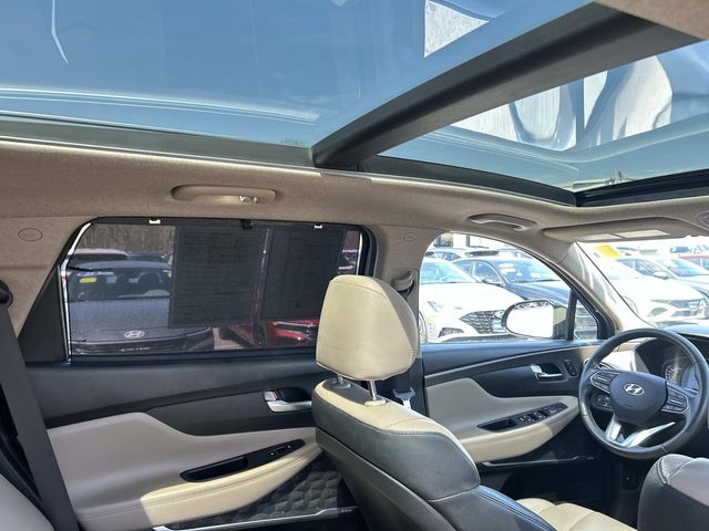 2020 Hyundai Santa Fe Limited - Photo 17