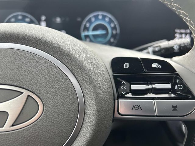 2024 Hyundai Elantra SEL - Photo 22