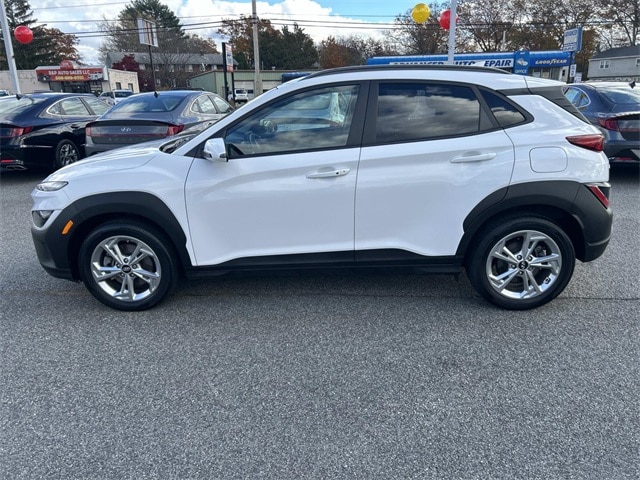 2023 Hyundai Kona SEL photo 4