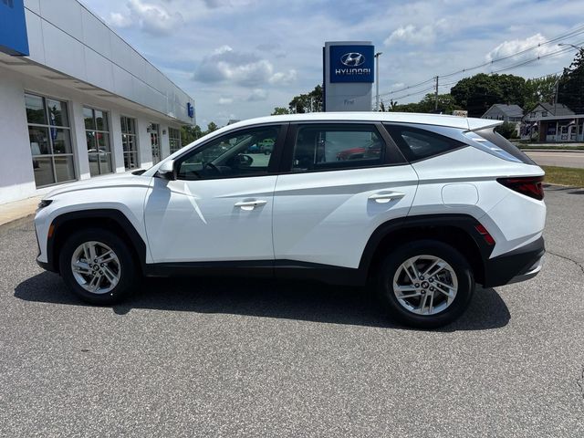 2025 Hyundai Tucson SE - Photo 6