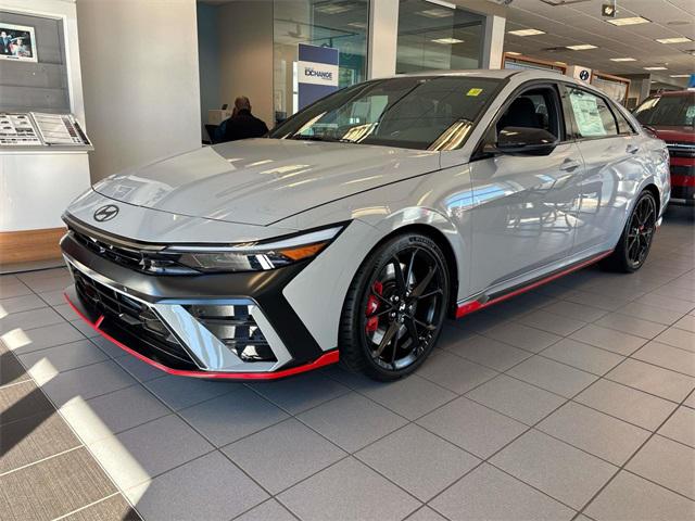 2025 Hyundai Elantra N photo 2