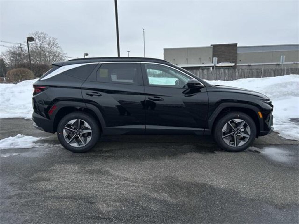 New 2026 Hyundai Tucson SEL AWD SUV