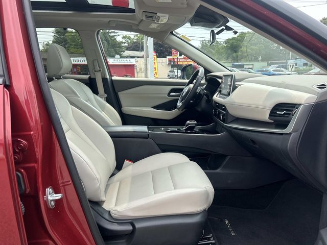 2024 Nissan Rogue SV - Photo 17