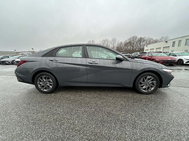 Certified 2024 Hyundai Elantra SEL with VIN KMHLM4DG0RU733571 for sale in North Attleborough, MA