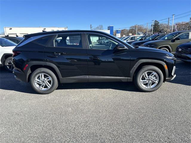 2026 Hyundai Tucson SE photo 2