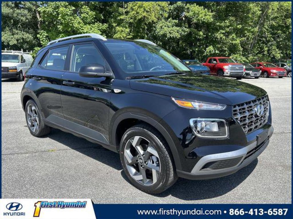 New 2026 Hyundai Venue SEL SUV