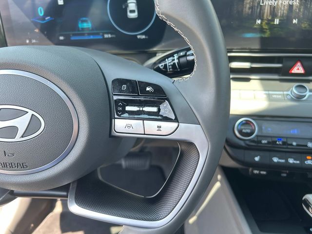2024 Hyundai Elantra SEL - Photo 27