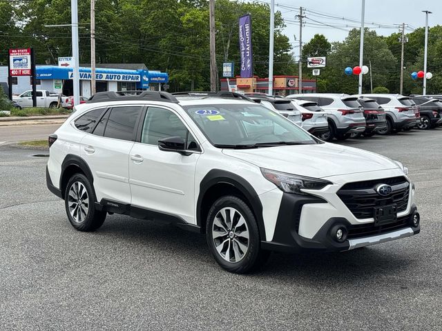 2023 Subaru Outback Limited's photo