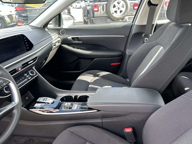 2023 Hyundai Sonata SEL - Photo 17