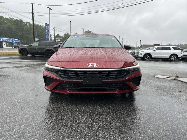 2025 Hyundai Elantra SEL - Photo 8