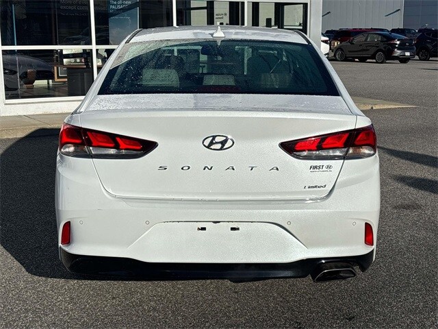 2018 Hyundai Sonata Limited photo 3