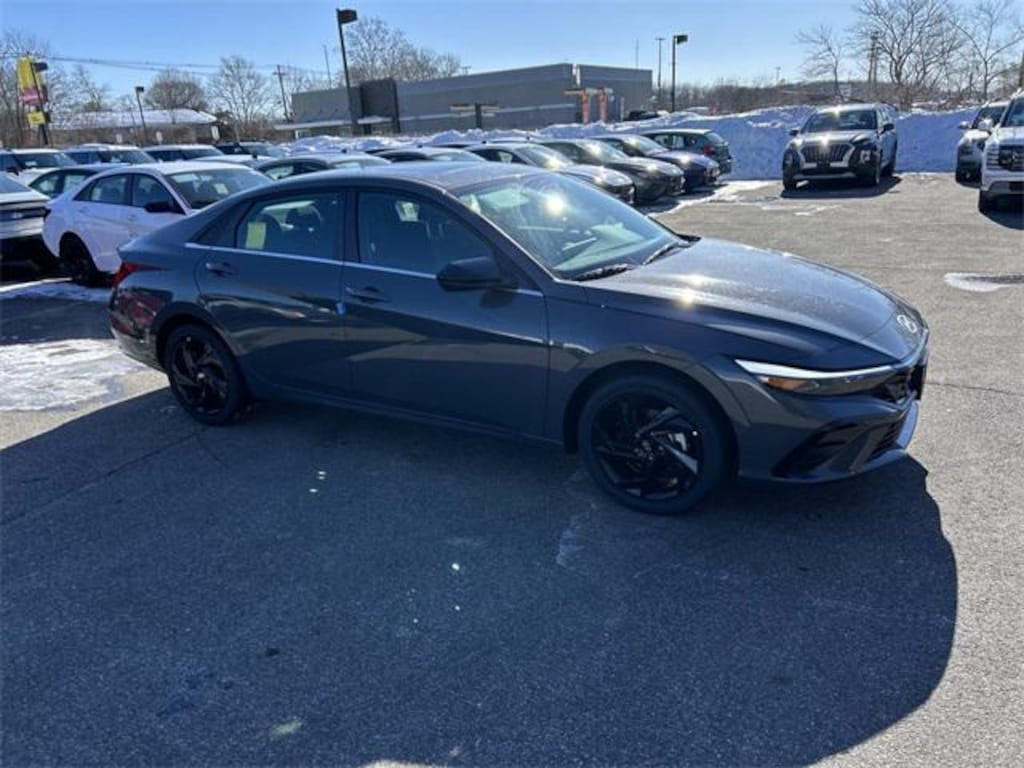 New 2026 Hyundai Elantra SEL Sport Premium Sedan