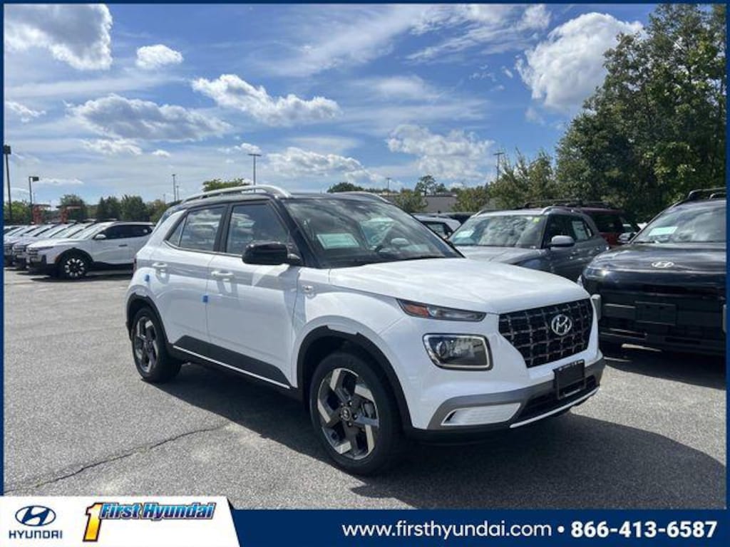 New 2026 Hyundai Venue SEL w/Two-Tone Roof SUV