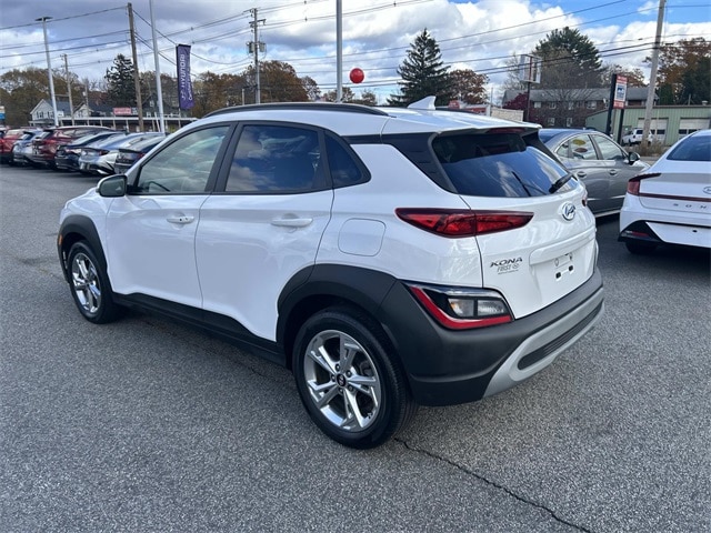2023 Hyundai Kona SEL photo 3