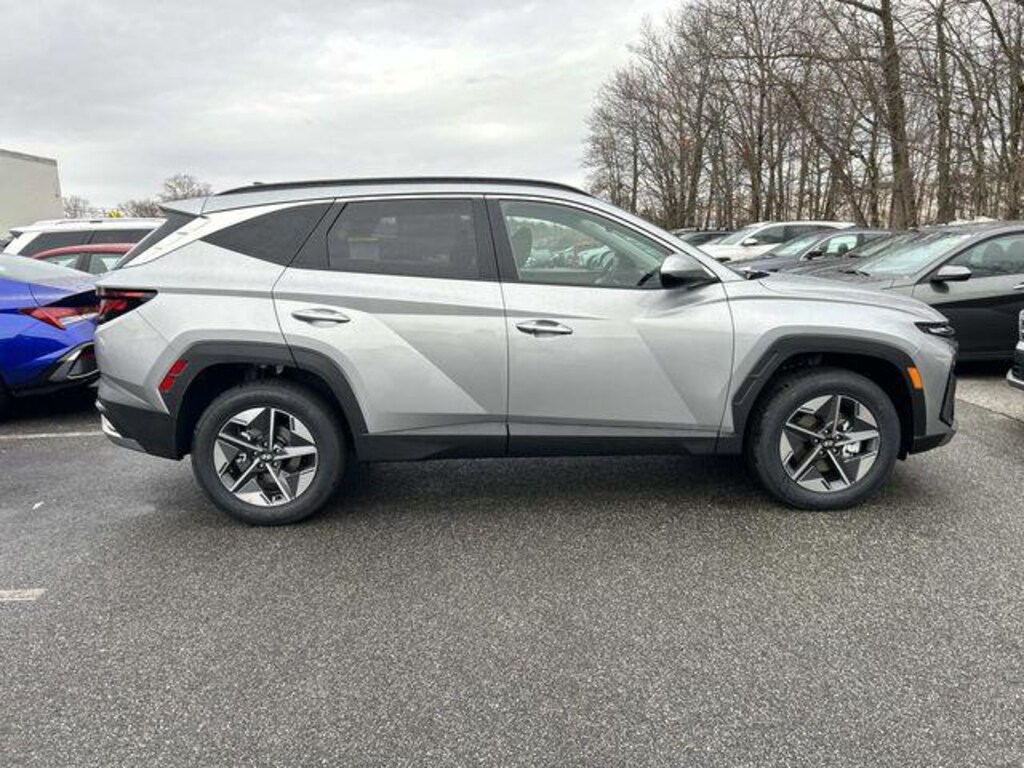New 2026 Hyundai Tucson SEL AWD SUV