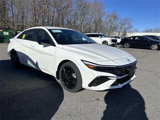 2026 Hyundai Elantra SEL's photo