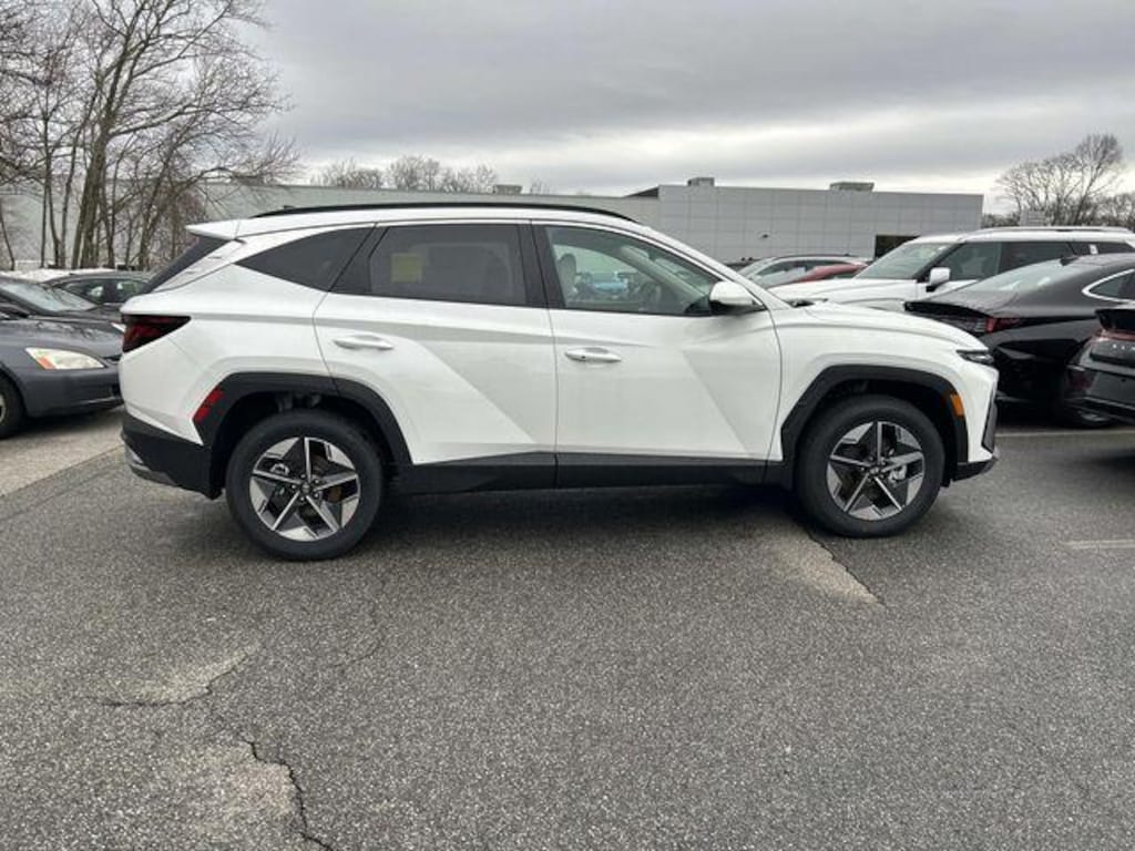 New 2026 Hyundai Tucson SEL AWD SUV
