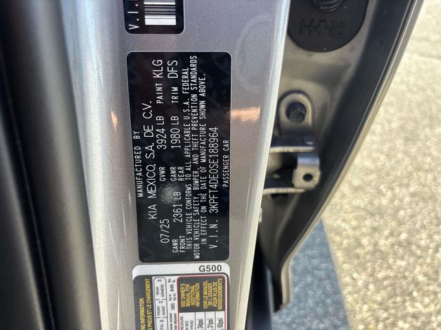 2025 Kia K4 LXS - Photo 30