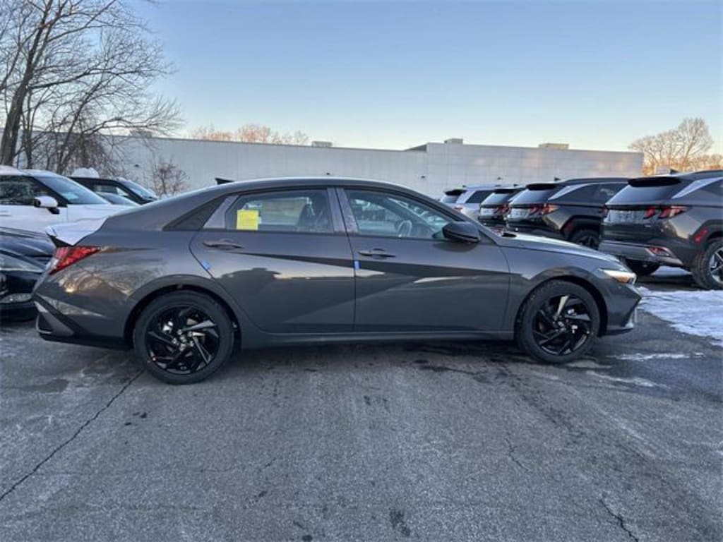 New 2026 Hyundai Elantra SEL Sport Sedan