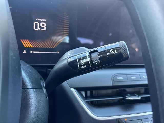 2025 Kia K4 LXS - Photo 25