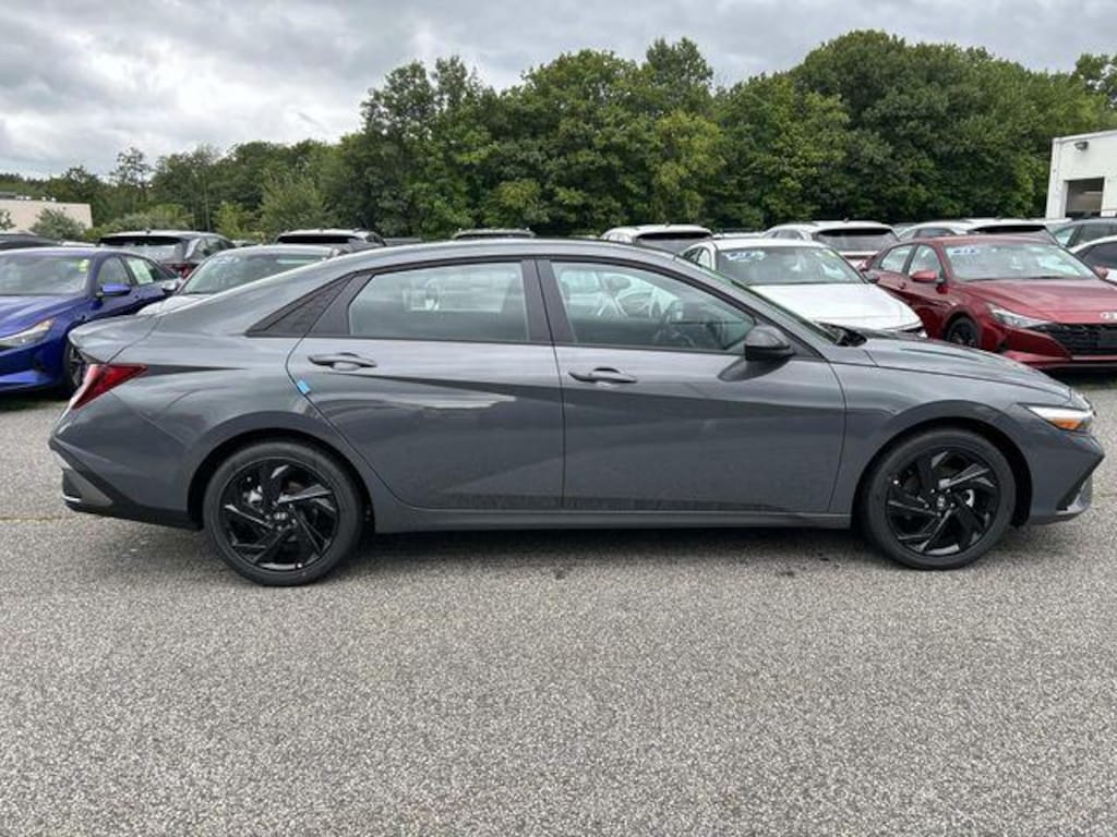 New 2026 Hyundai Elantra SEL Sport Plus Sedan