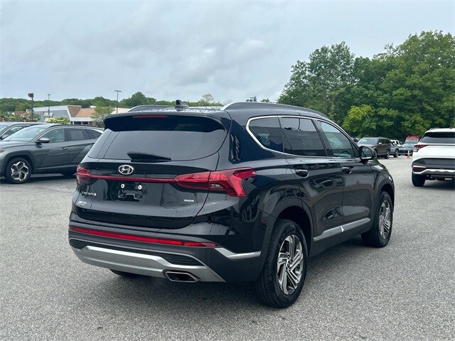 2021 Hyundai Santa Fe SEL photo 3