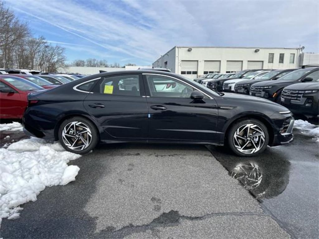 New 2026 Hyundai Sonata SEL Sport Sedan