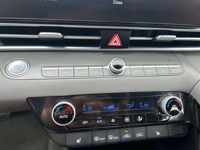 2023 Hyundai Elantra SEL - Photo 29