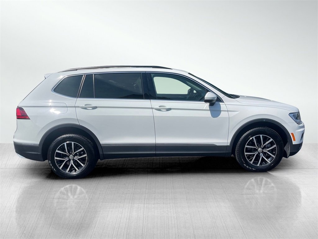 2021 Volkswagen Tiguan SE photo 3