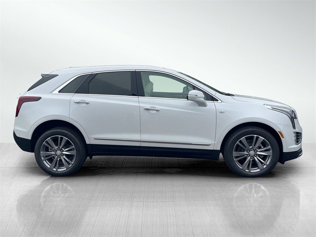 2025 Cadillac XT5 Premium Luxury photo 4