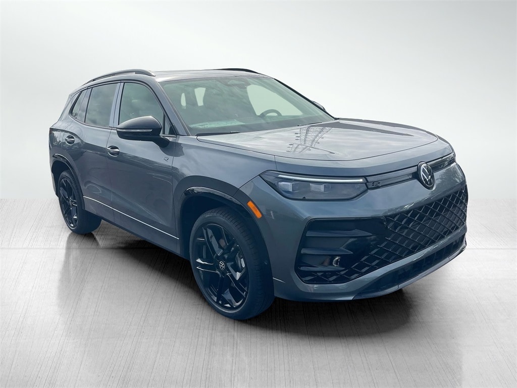 New 2026 Volkswagen Tiguan 2.0T SE R-Line Black SUV