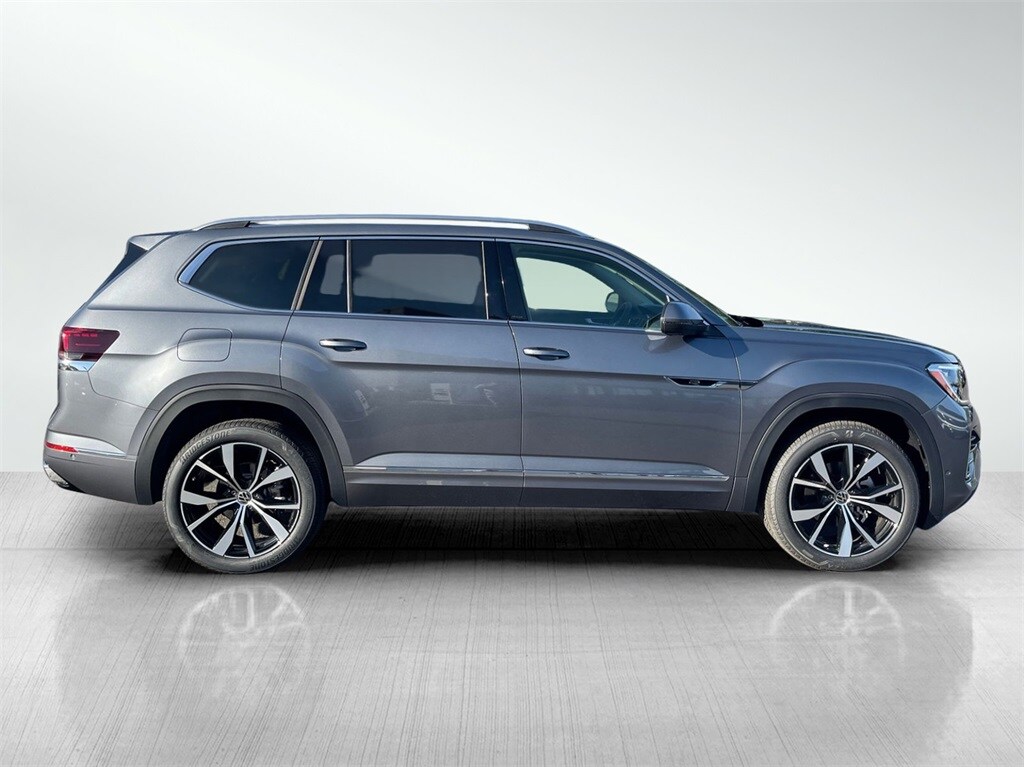 New 2025 Volkswagen Atlas 2.0T SEL Premium R-Line SUV