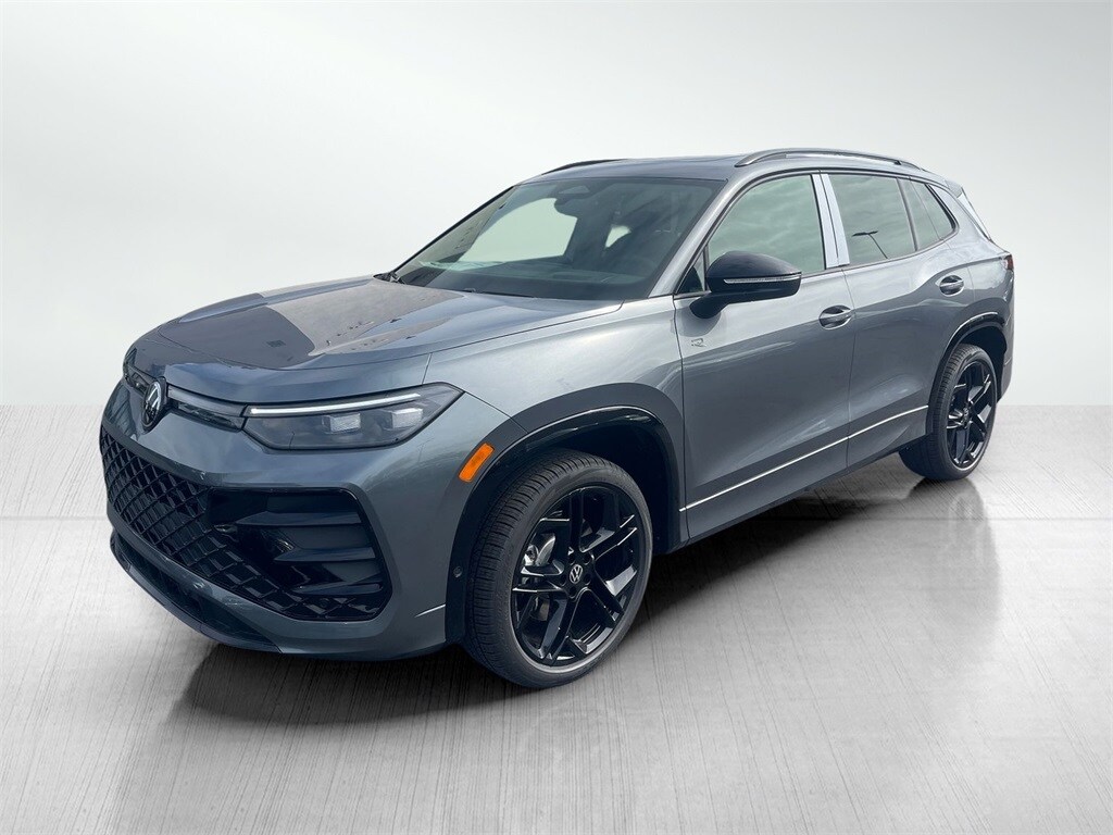 New 2026 Volkswagen Tiguan 2.0T SE R-Line Black SUV