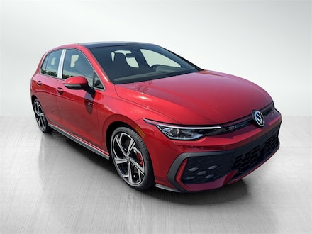 2025 Volkswagen Golf GTI 2.0T SE Hatchback