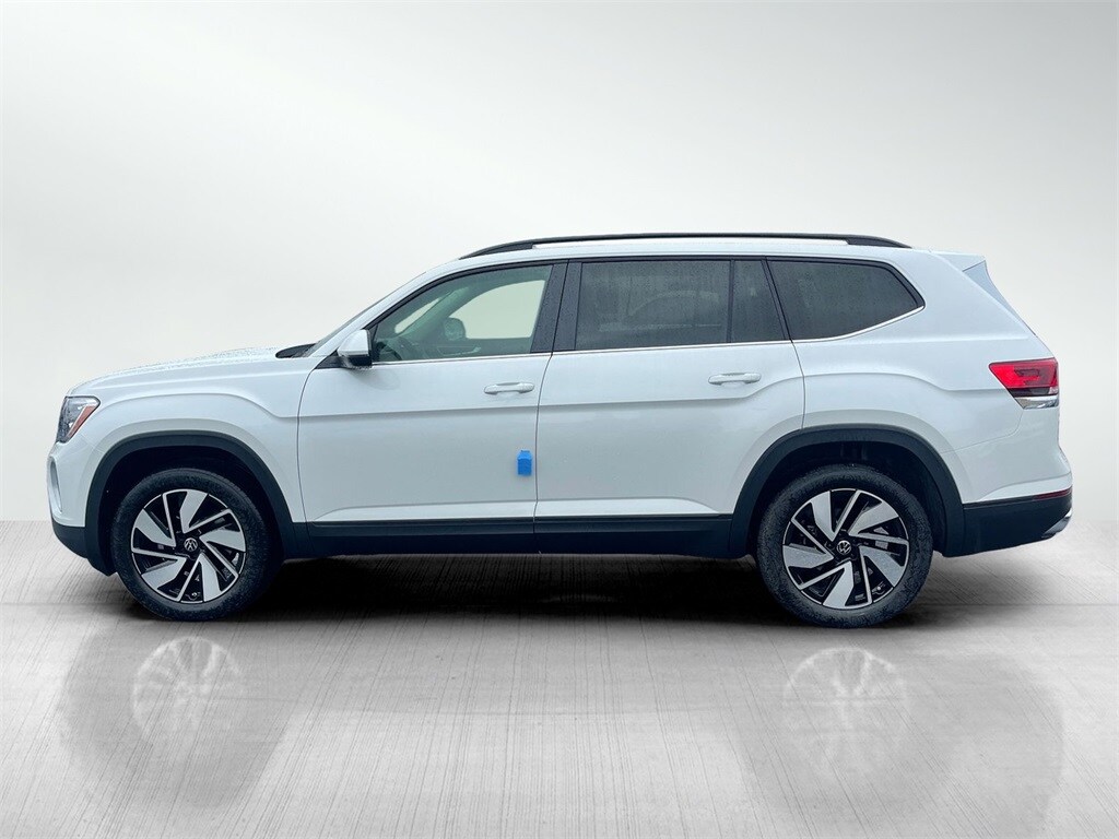 2026 Volkswagen Atlas SE Technology photo 3