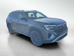 2025 Volkswagen Atlas 2.0T Peak Edition SUV