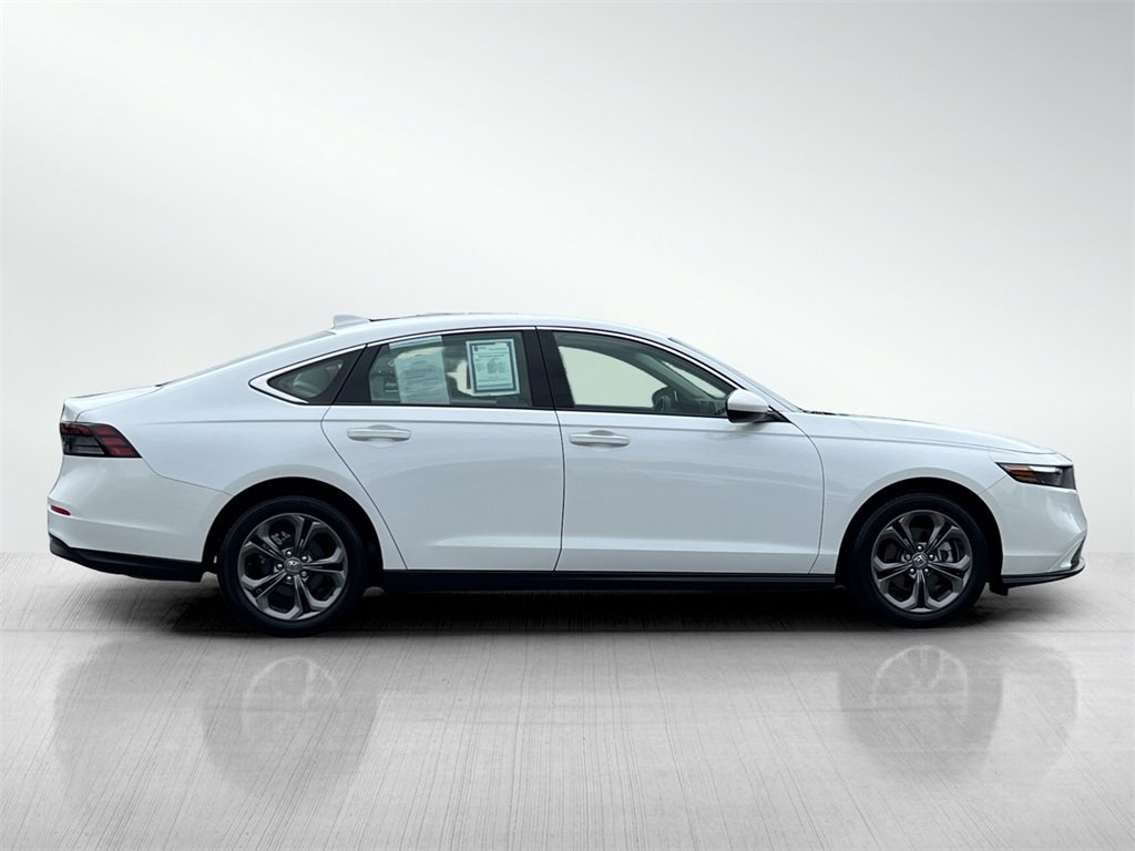 2023 Honda Accord EX photo 2