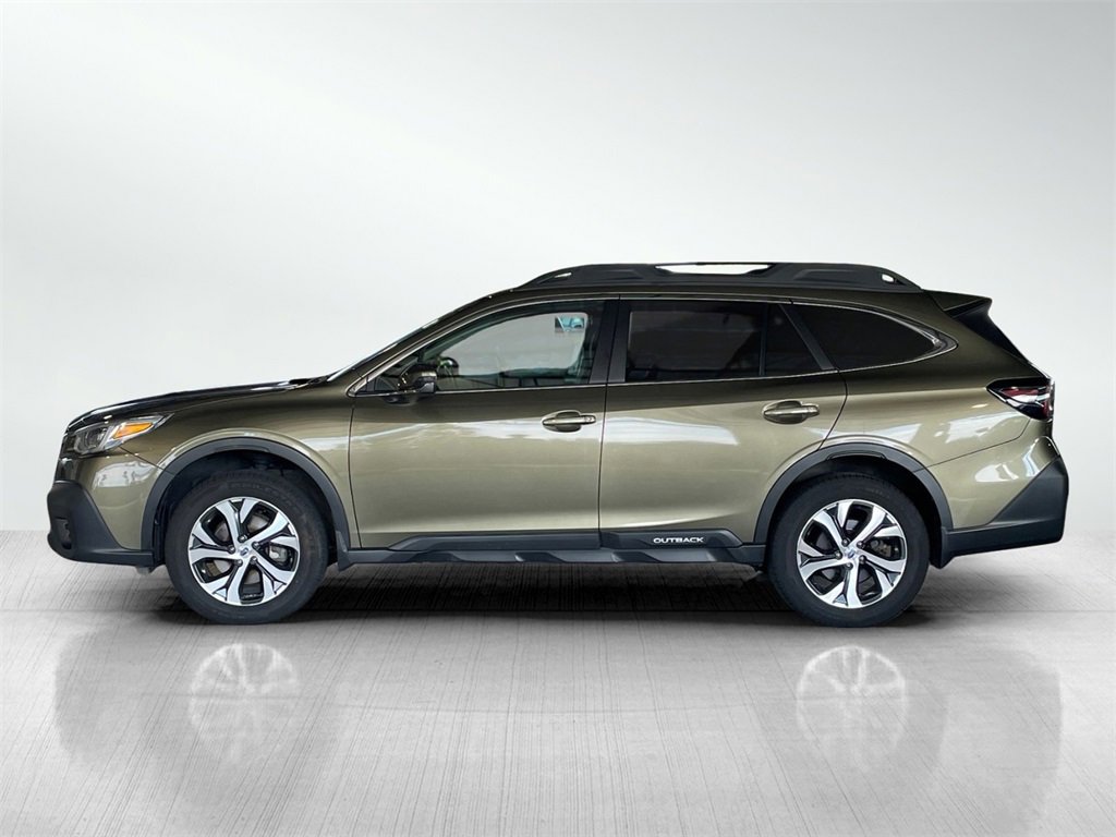 2022 Subaru Outback Limited photo 2