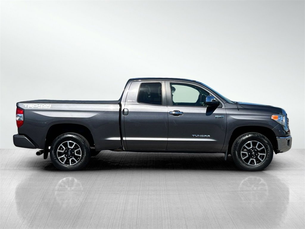 2017 Toyota Tundra Limited photo 4