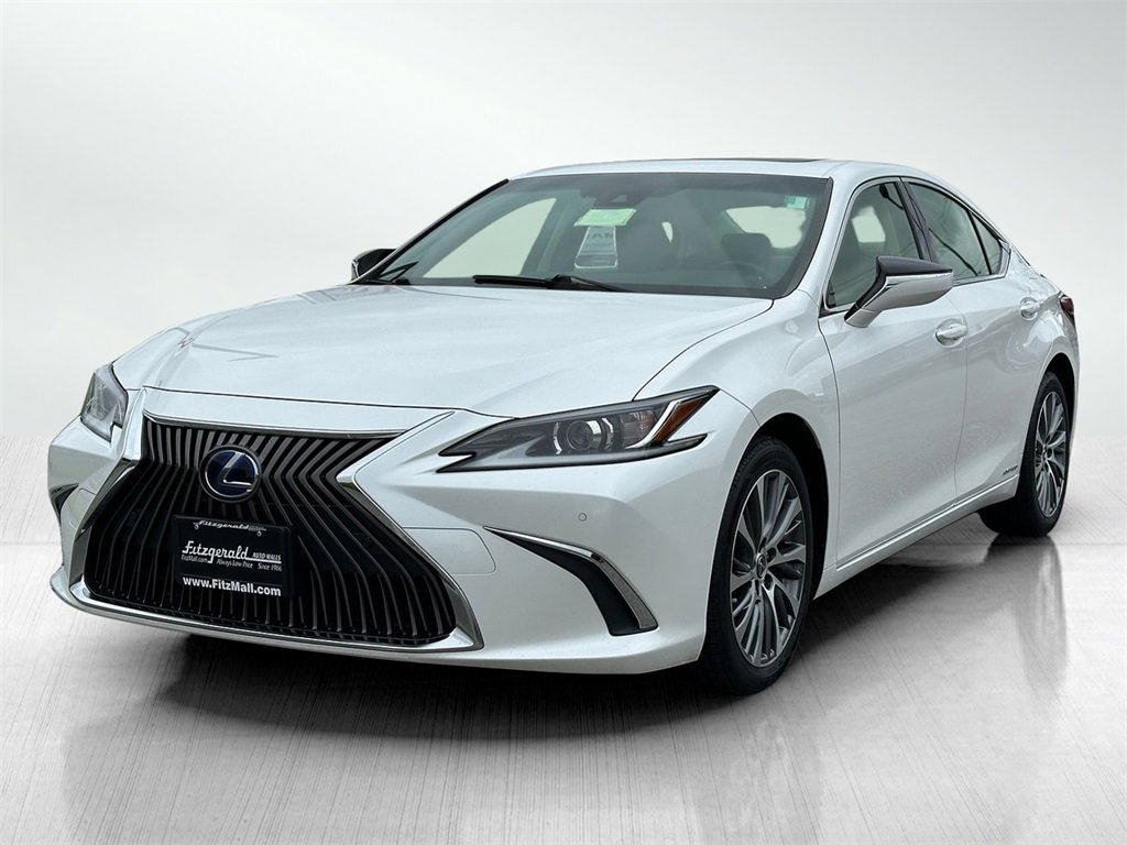 Used 2019 Lexus ES Hybrid 300h with VIN JTHB21B14K2031031 for sale in Hagerstown, MD