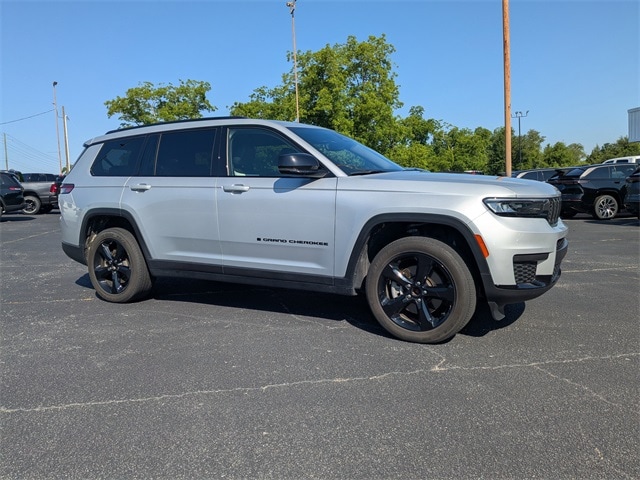 Used 2023 Jeep Grand Cherokee L Altitude with VIN 1C4RJKAG3P8893918 for sale in Fitzgerald, GA