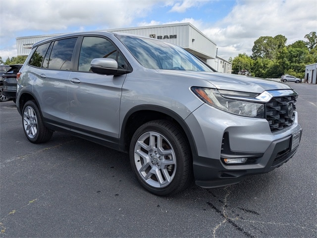Used 2024 Honda Passport EX-L with VIN 5FNYF8H56RB010966 for sale in Fitzgerald, GA