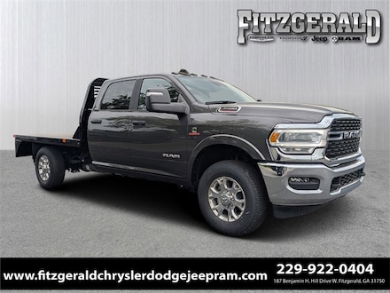 2024 Ram 3500 Chassis Cab 3500 SLT CREW CAB CHASSIS 4X4 60' CA Pickup