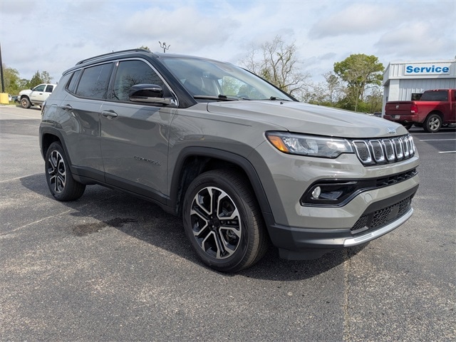 Used 2022 Jeep Compass Limited with VIN 3C4NJDCB8NT190079 for sale in Fitzgerald, GA